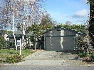 1st image of 738 Cascade Dr