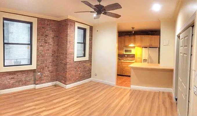 Rented by Century 21 Premier  | media 19