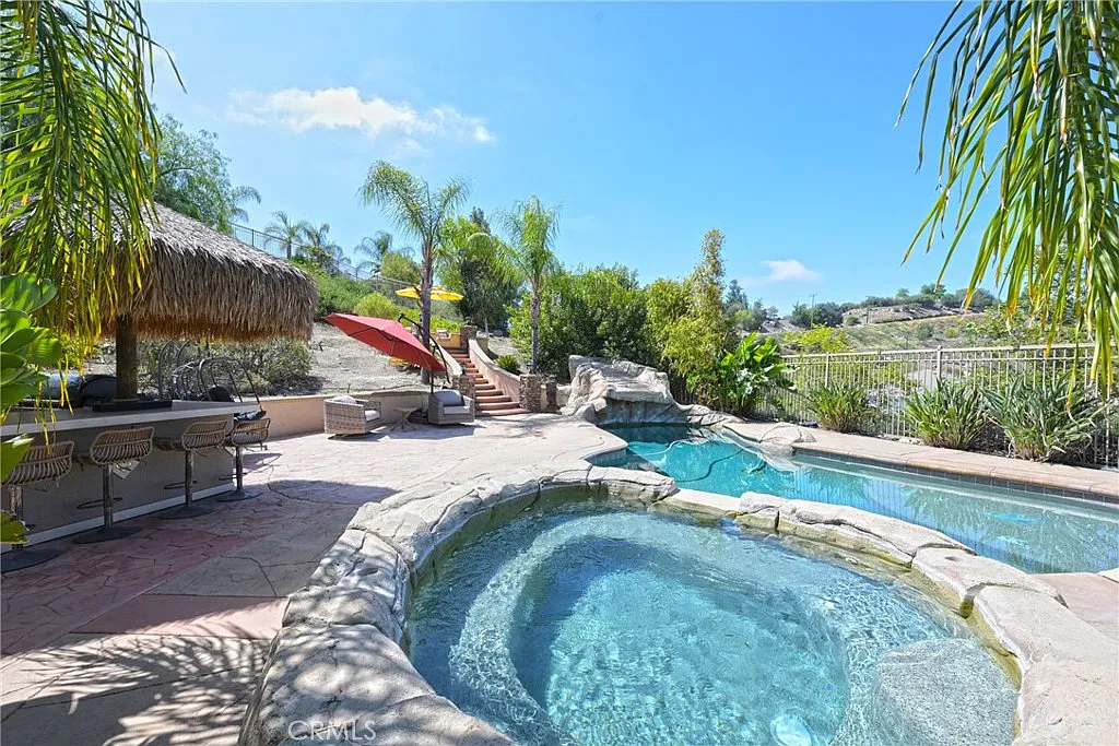 4 bed, 2952 sqft, $5,900 — Photo 3