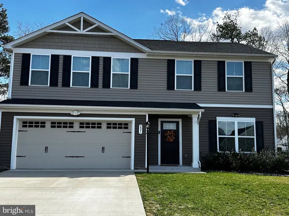 221 Catalpa Ct, Petersburg, VA 23803