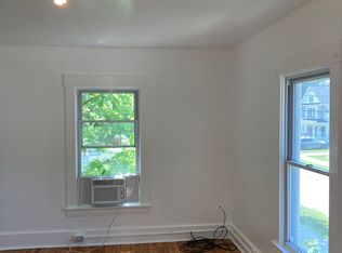 26 Randall St, Waterbury, VT 05676