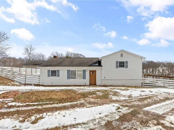 430 S Main St, Rear, OH 43719
