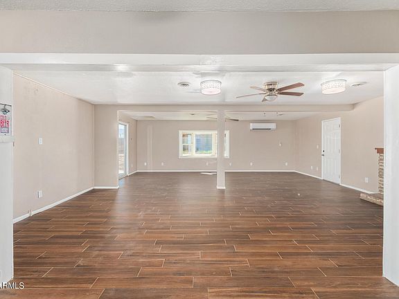 4th image of 463 S SAGUARO Drive