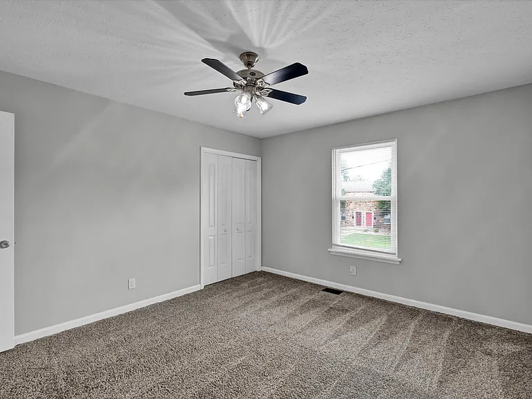 3100 Orchard Manor Cir — Photo 30