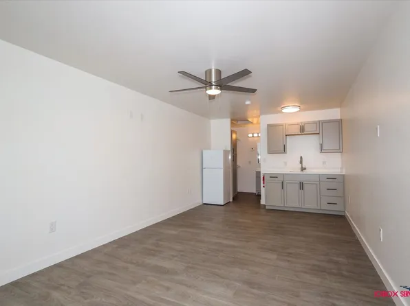 Silver Fox Inn, 951 S Hobson's Choice Ln Room 3, Wasilla, AK 99623