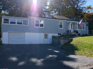 24 Wilson Pl, Andover Twp., NJ 07860