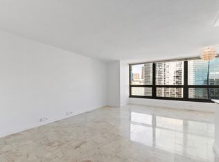 360 E Randolph St APT 3105, Chicago, IL 60601