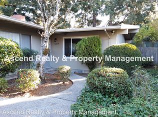 12050 SW Denney Rd, Beaverton, OR 97008