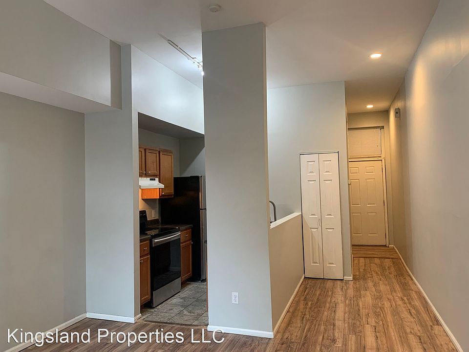 1st image of 2019 S 8th St #1F