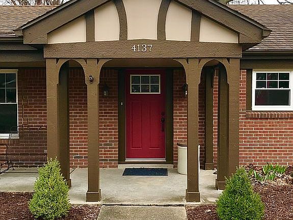 2nd image of 4137 Sheffield Pl