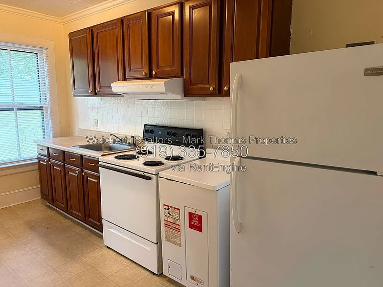 2501 Pickett Rd — Photo 6