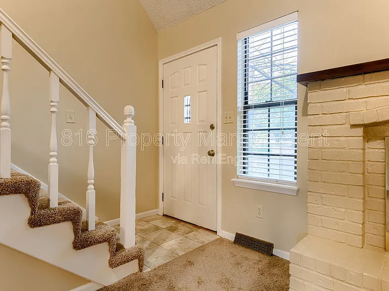 164 SW Robin Rd — Photo 28