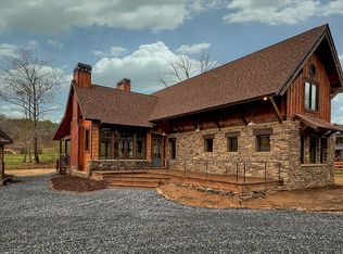 715 Bell Road, Mineral Bluff, GA 30559