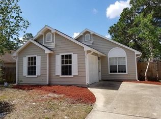 151 Lakeside Cir, Sanford, FL 32773