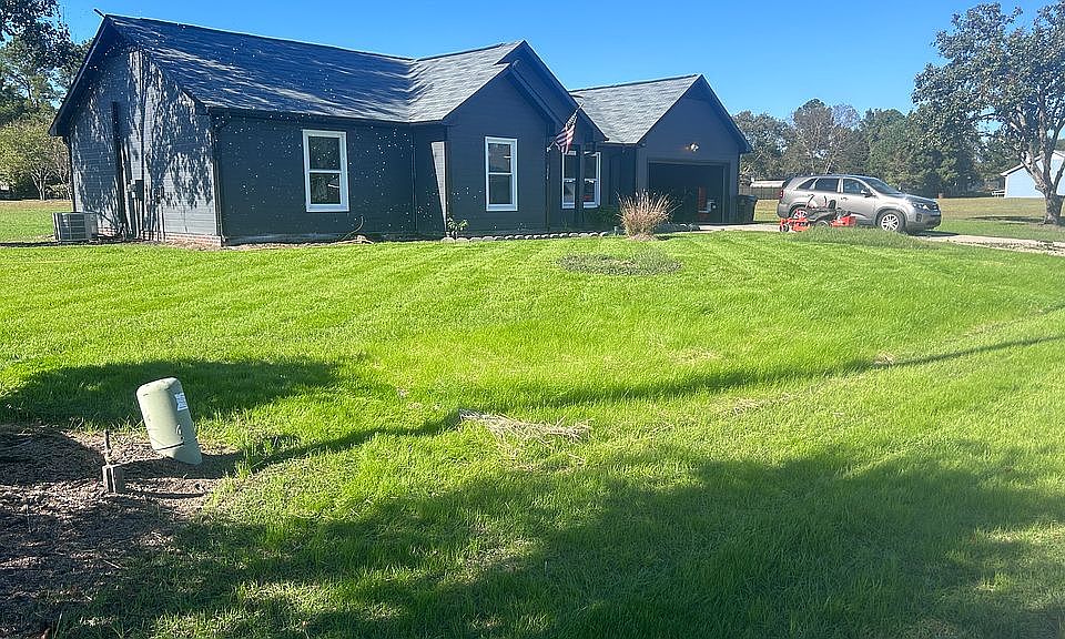 2nd image of 224 Woodwind Dr