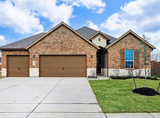 2722 Westland Ln, Pearland, TX 77581