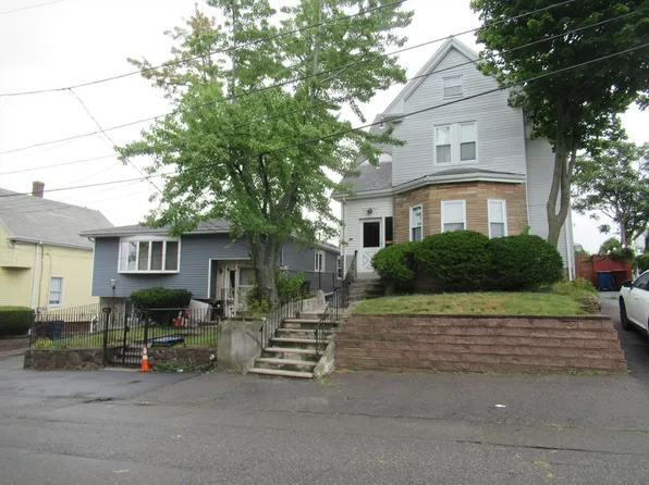 28 South Ave, Revere, MA 02151