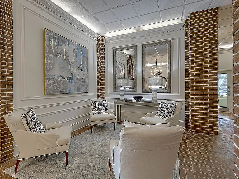 14 Lockwood Dr #9K — Photo 9