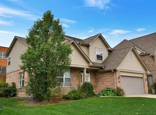 8779 Park Hill Ct, Hickory Hills, IL