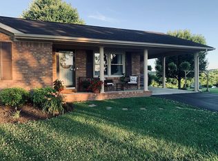 194 Taylor Rd, Burkesville, KY 42717