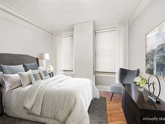 2nd image of 1050 Park Ave #1E