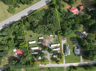 1612 Pleasant Grove Rd, Westmoreland, TN 37186