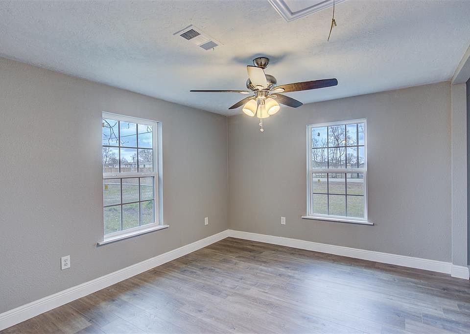 1st image of 2902 County Road 179
