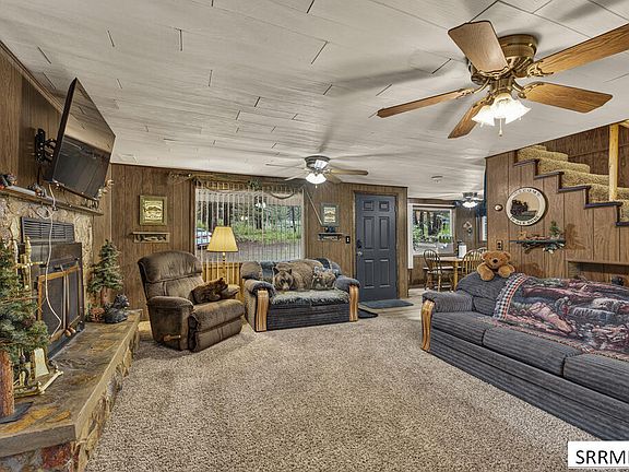 3rd image of 4793 Lodgepole Ln
