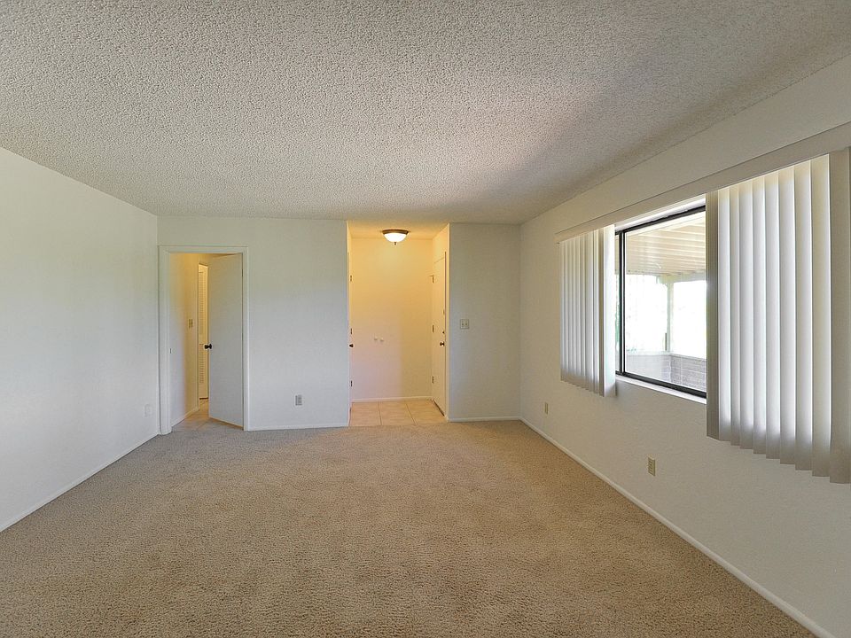 1st image of 3350 W Sandalwood Dr