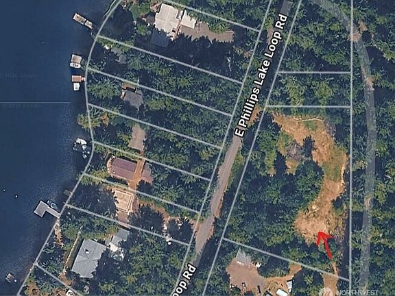 2nd image of 721 E Phillips Lake Loop Road