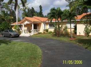 7515 SW 64th St, Miami, FL 33143