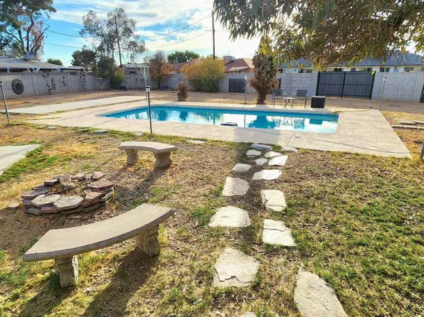 2401 W Angela Dr, Phoenix, AZ 85023
