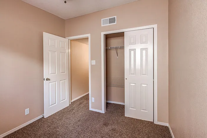 14252 Spanish Point Dr — Photo 18