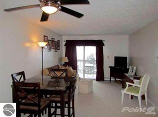 2609 Green Meadows Dr, Traverse City, MI 49685