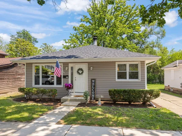 648 S Main St, Naperville, IL 60540