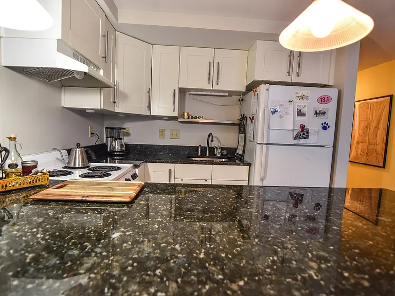 200 Northampton St #2 — Photo 7