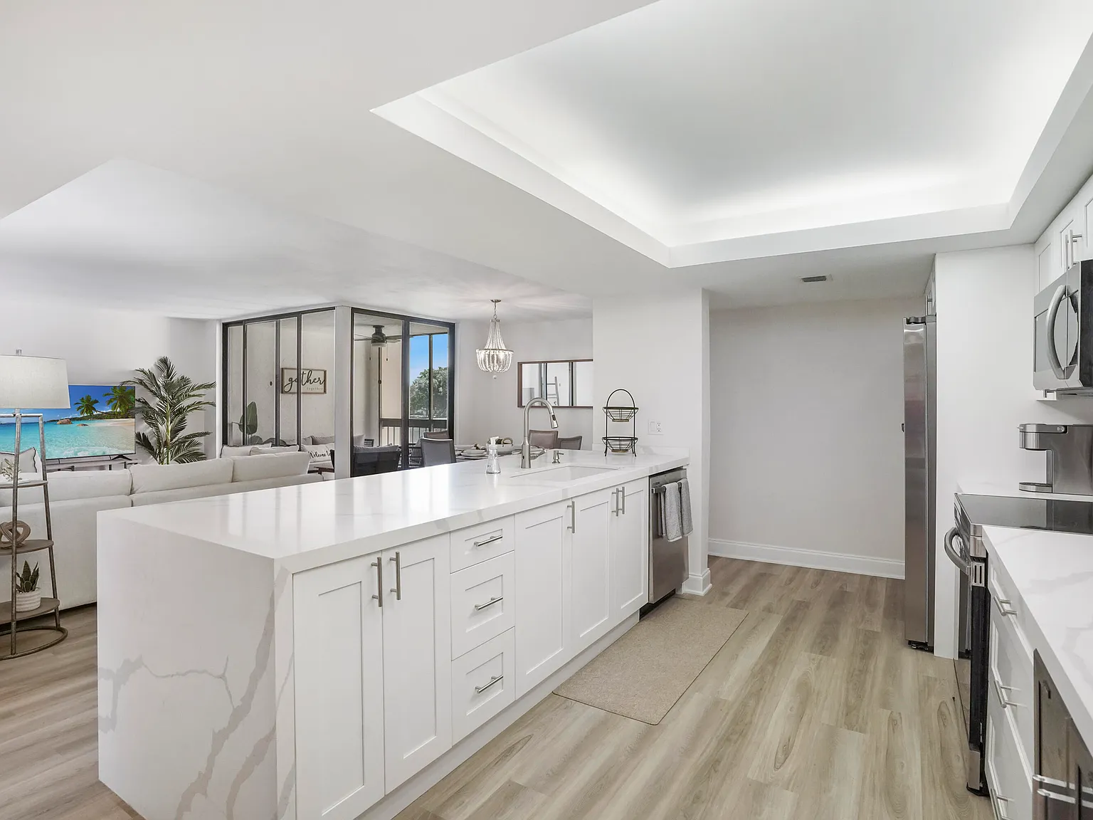 2 bed, 2.0 bath, 1175 sqft, $4,000 — Photo 1