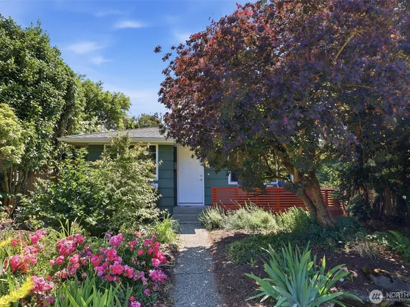 7752 17th Avenue SW, Seattle, WA 98106