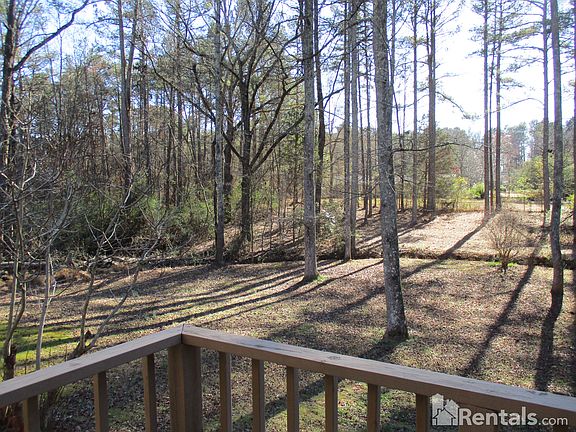 2nd image of 2059 Christian Cir SE