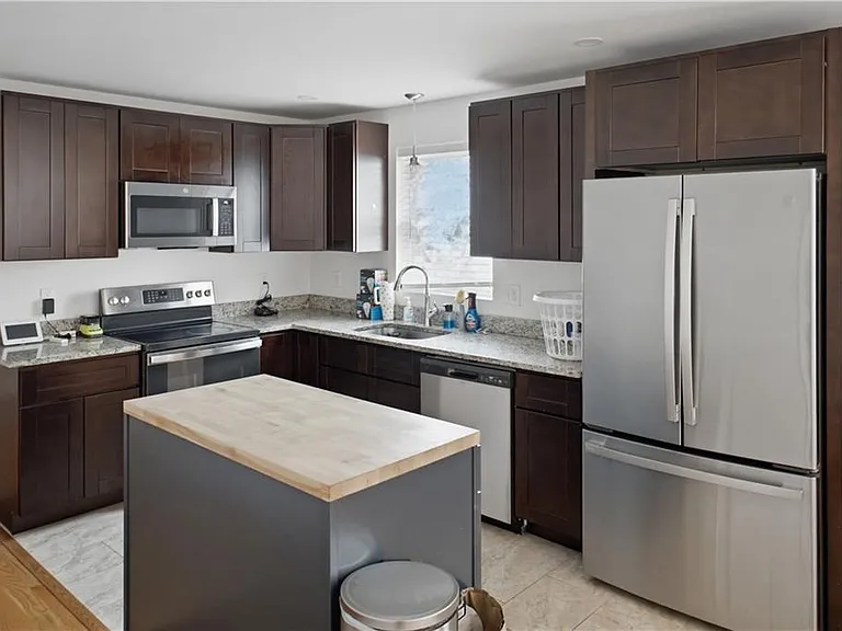 49 Huber Ave — Photo 8