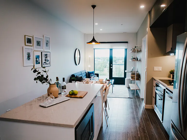 835 Sterling Lyon Pkwy — Photo 30
