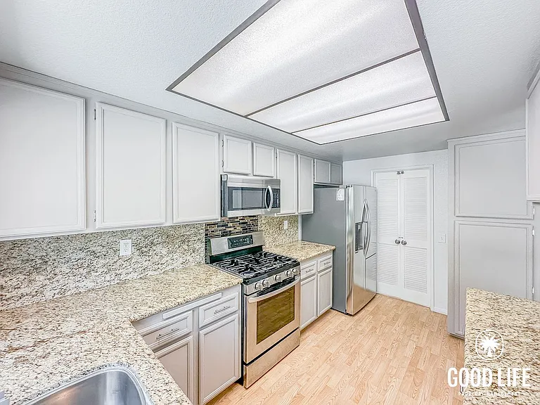 581 Canyon Dr — Photo 10