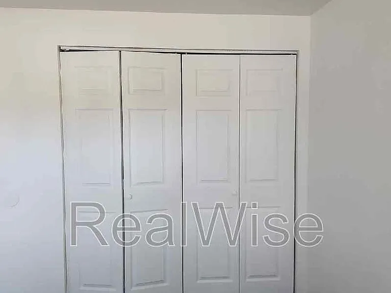 104 NW Mercy Hills Dr — Photo 21