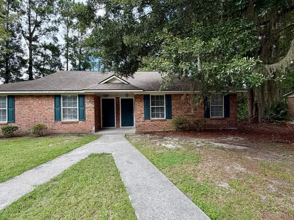 438 Admirals Walk Dr, Saint Marys, GA