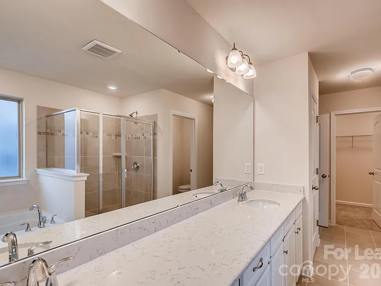 6418 Raffia Rd — Photo 18