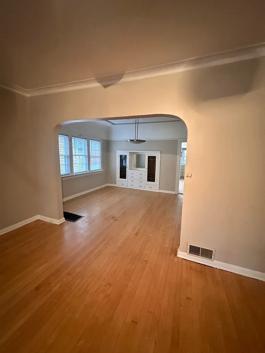 Building Photo - 2116 N 60th St #1