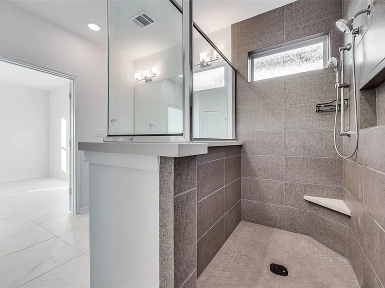 4621 Modena Bay Bnd — Photo 29