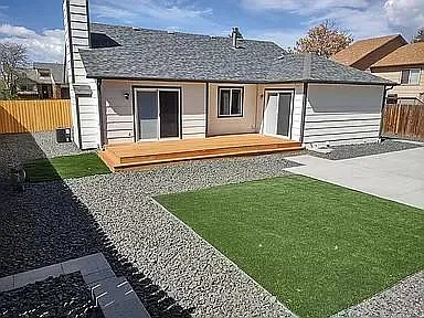 1760 Leoti Dr — Photo 2