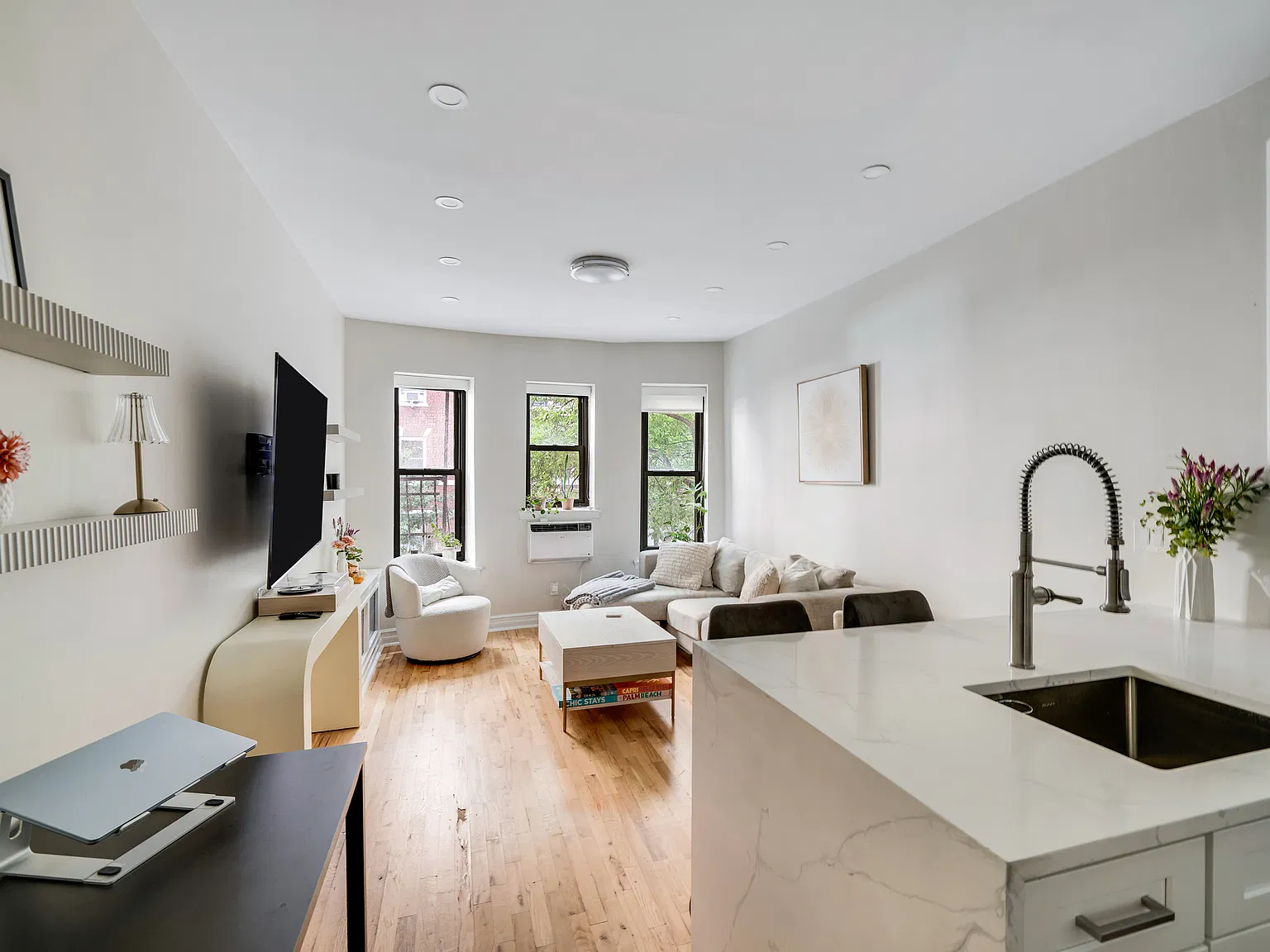 160 East 91st Street — Photo 3