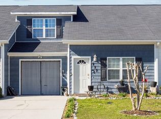 111 Jessie Cir, Hubert, NC 28539